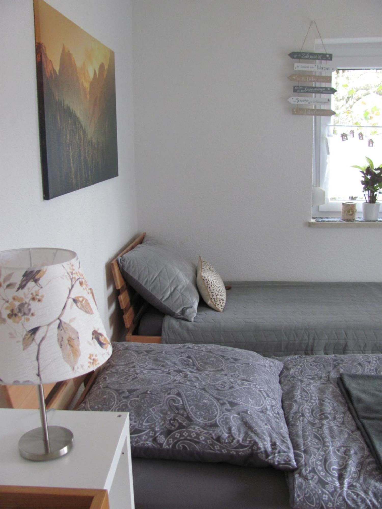 #1Gemuetliches Ruhiges Sonniges Balkonzimmer Mit Gemeinschaftsbad W-Lan Airport Nah Late Night Check In Haus Nr 9,5 Trunkelsberg 외부 사진